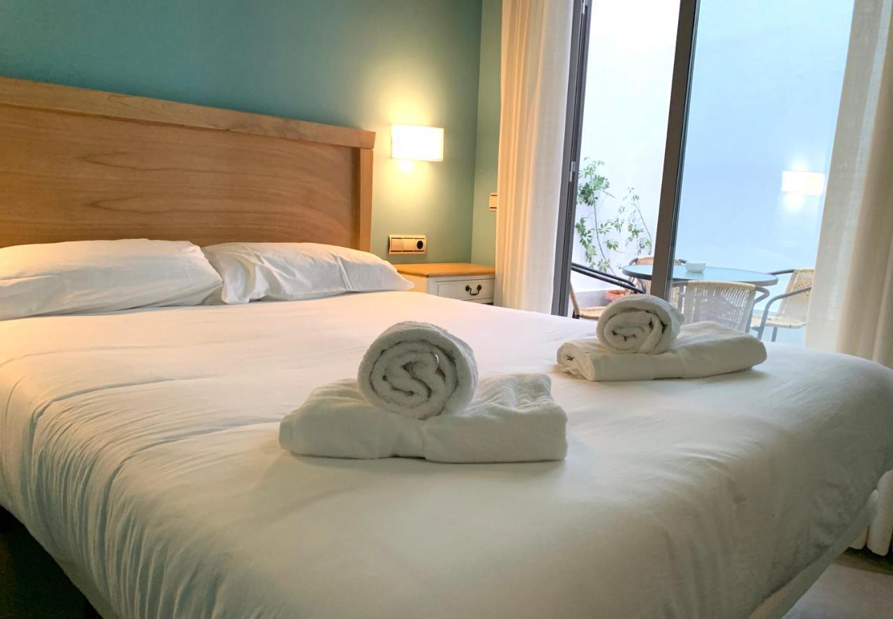 Ritual Sevilla Suites - Malaver 23 (Adults Only) Экстерьер фото