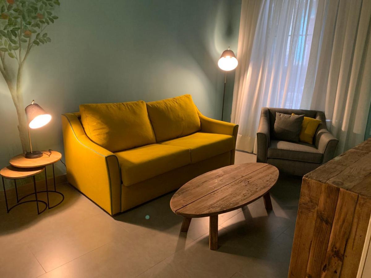 Ritual Sevilla Suites - Malaver 23 (Adults Only) Экстерьер фото