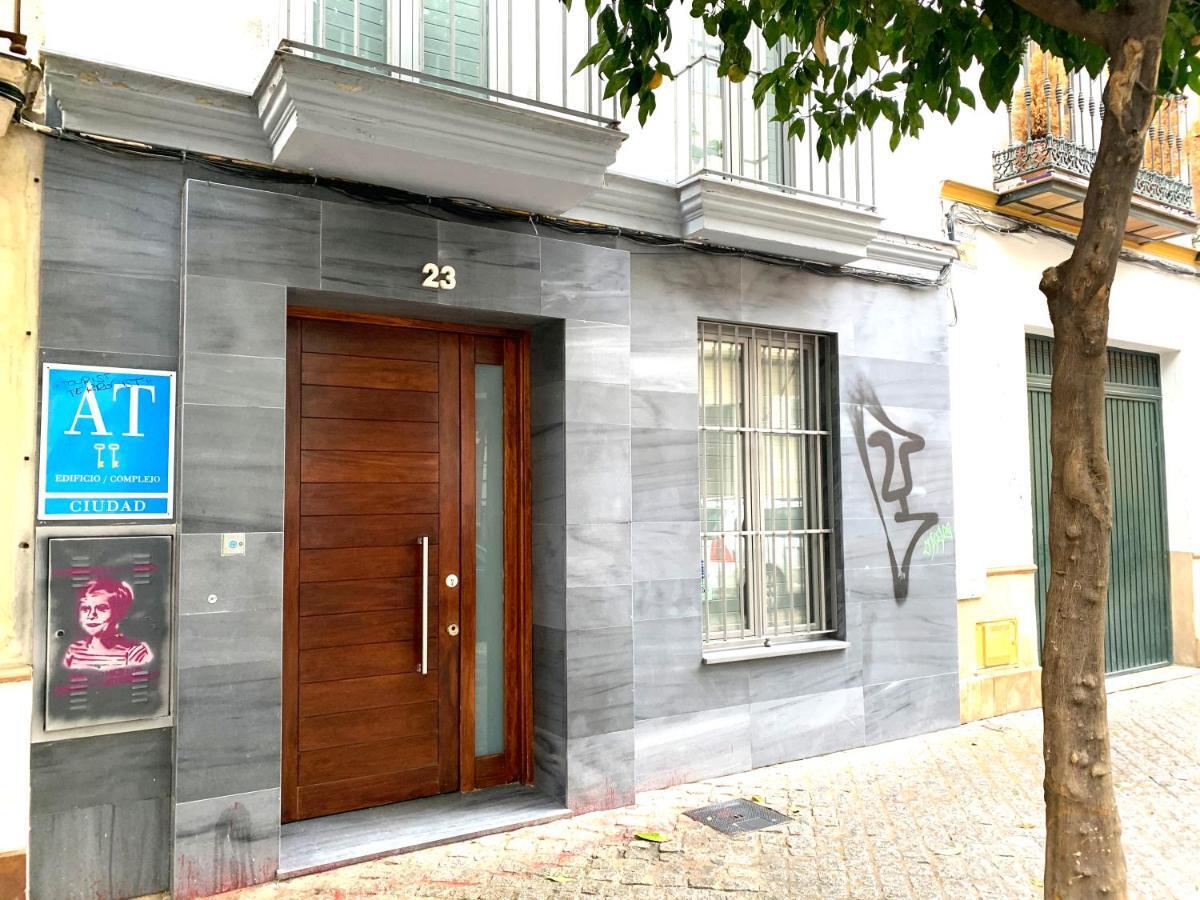 Ritual Sevilla Suites - Malaver 23 (Adults Only) Экстерьер фото
